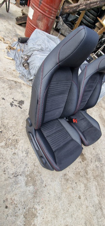 Interior Scaune cu Banchete Mercedes CLA