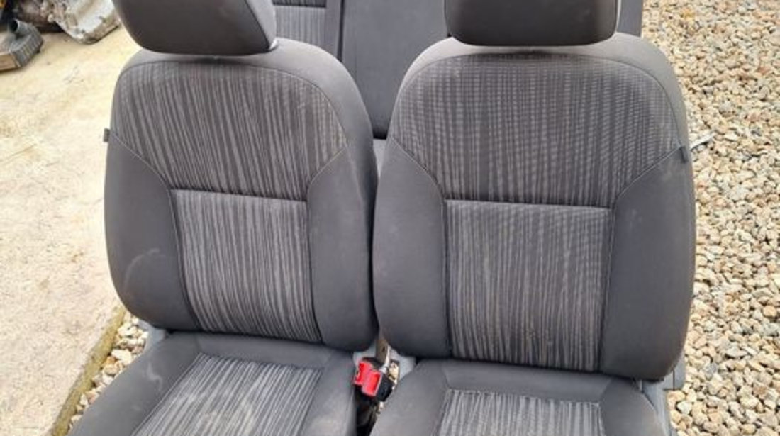 Interior scaune fata bancheta material Opel Astra J 2009-2019