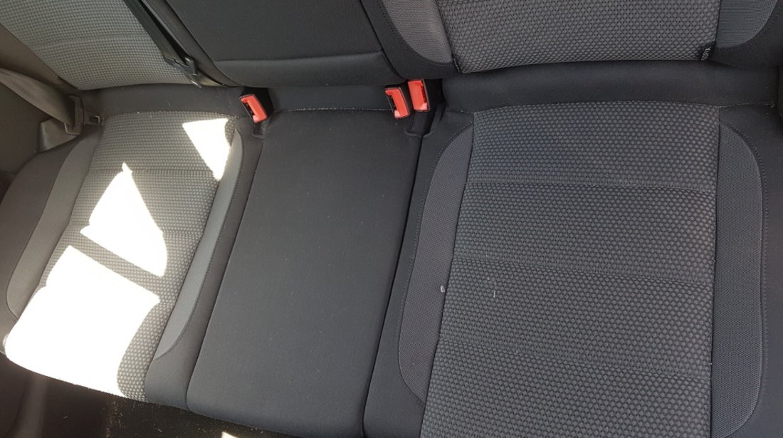 Interior / Scaune si Banchete Textil Fara Incalzire VW Golf 6 Break / Combi 2008 - 2013