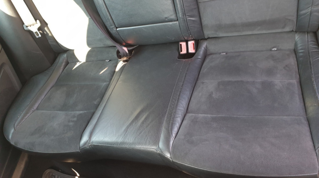 Interior Semi Piele Alcantara Fara Incalzire Scaun Scaune Fata si Bancheta cu Spatar Skoda Superb 2 Hatchback Berlina 2008 - 2013