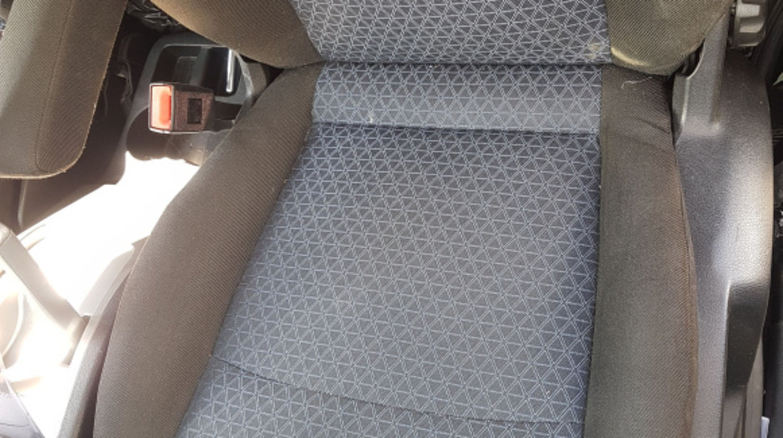 Interior Textil 5 Locuri Scaun Scaune Fata Stanga Dreapta si Bancheta cu Spatar Ford Galaxy 2 2006 - 2015