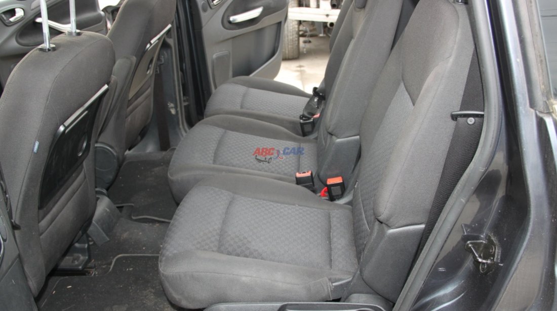 Interior textil complet cu 7 locuri (scaune fata incalzite) Ford Galaxy model 2007