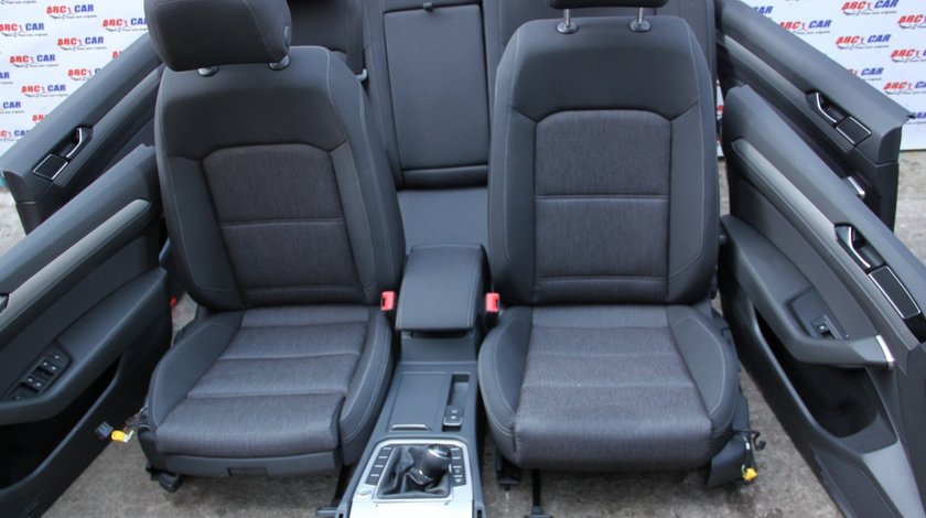 Interior textil complet (ENG) VW Passat B8 limuzina model 2017