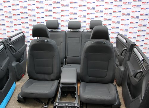 Interior textil complet (ENG) VW Touareg 7P model 2014