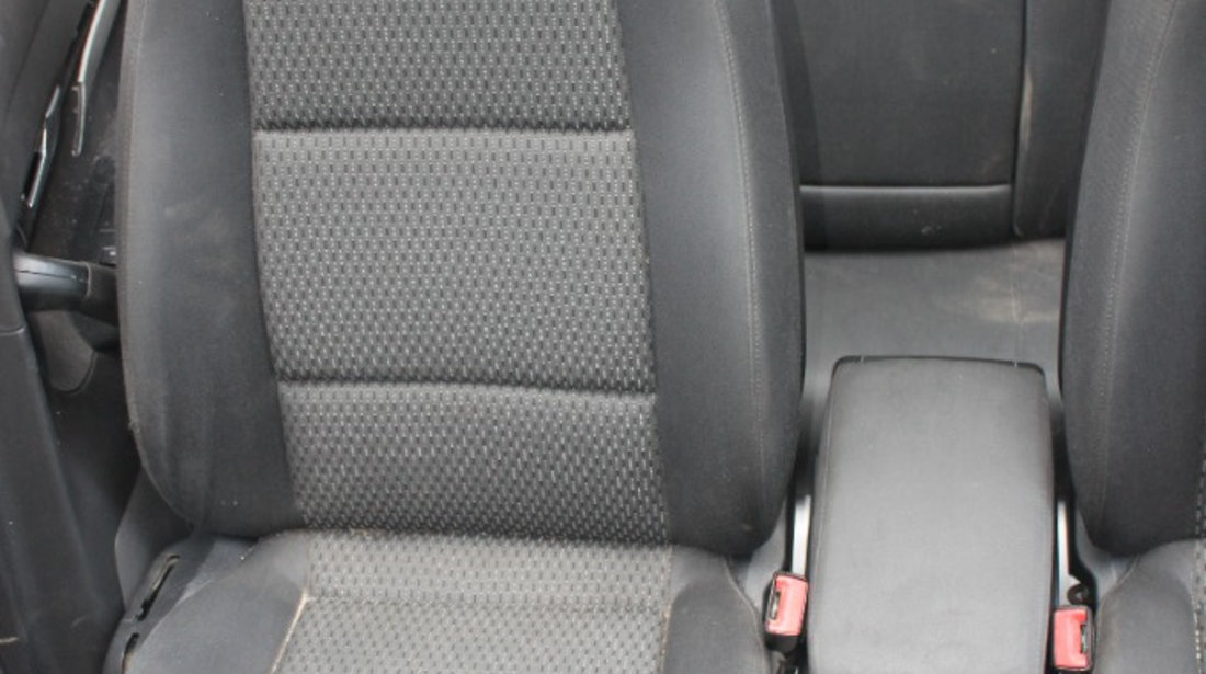 Interior textil cu incalzire scaune fata Audi A6 4F C6 limuzina 2004-2011