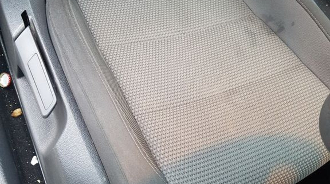 Interior Textil FARA Incalzire Scaun Scaune Fata Stanga Dreapta si Bancheta cu Spatar Spate VW Golf 5 Break Variant Combi 2004 - 2008