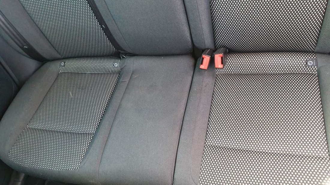 Interior Textil Fara Incalzire Scaun Scaune Fata Stanga Dreapta si Bancheta cu Spatar Skoda Fabia 2 Break Combi 2007 - 2015