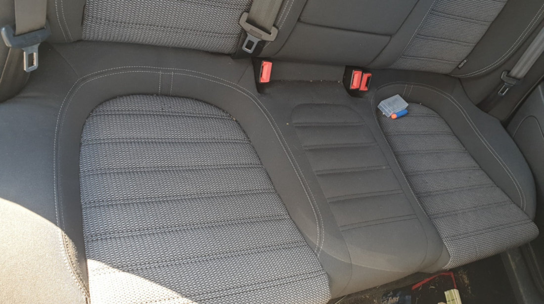 Interior Textil Fara Incalzire Scaune Fata Stanga Dreapta Bancheta Sezut cu Spatar Volkswagen Passat CC 2008 - 2012 [C3776]