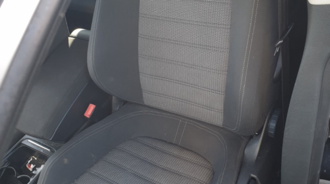 Interior Textil Fara Incalzire Scaune Fata Stanga Dreapta Bancheta Sezut cu Spatar Volkswagen Passat CC 2008 - 2012 [C3776]