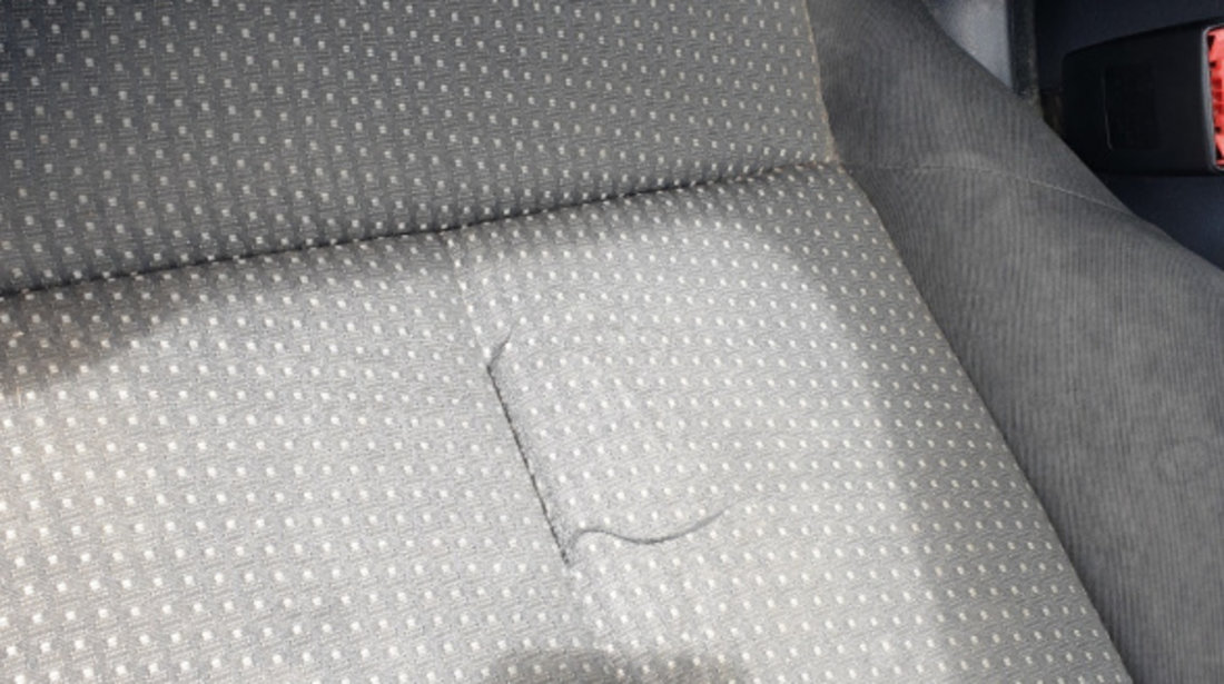 Interior Textil Fara Incalzire Scaune Scaun Fata Stanga Dreapta si Bancheta cu Spatar Seat Leon 1P 2006 - 2013