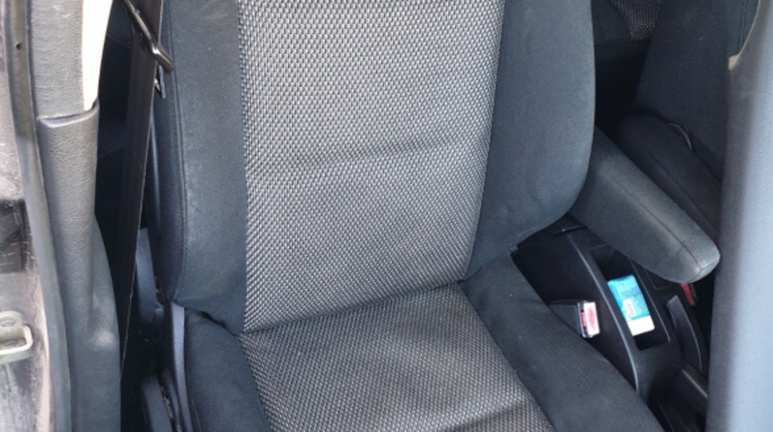 Interior Textil Scaune Fata Stanga Dreapta Bancheta cu Spatar Peugeot 307 Hatchback 2002 - 2008