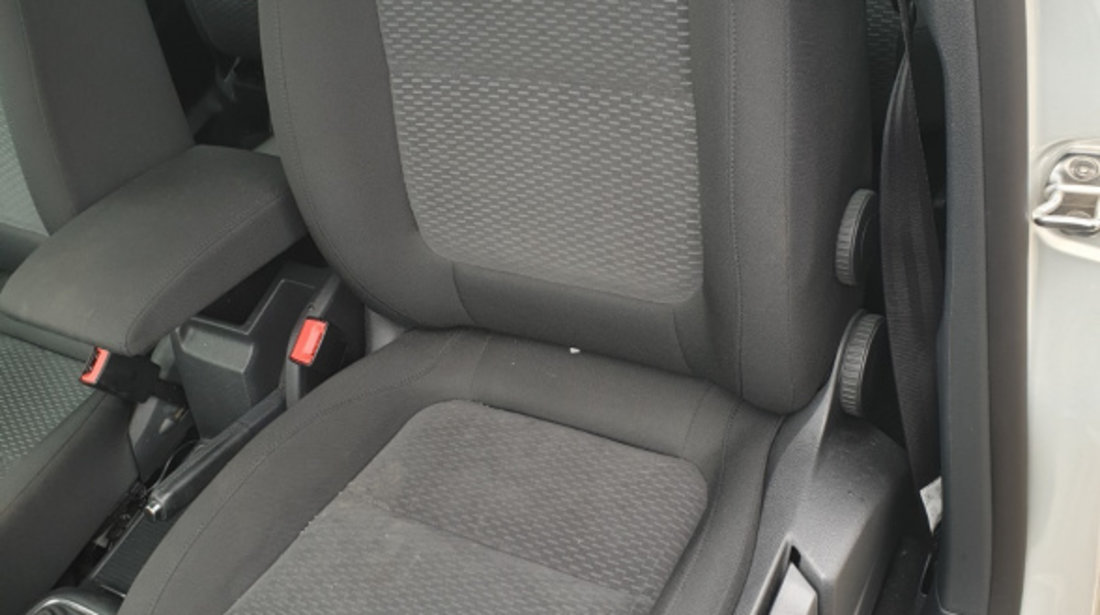 Interior Textil Scaune Fata Stanga Dreapta Bancheta Spate Sezut cu Spatar Volkswagen Golf 6 Plus 2008 - 2014 [C3124] [C3125] [C3126]