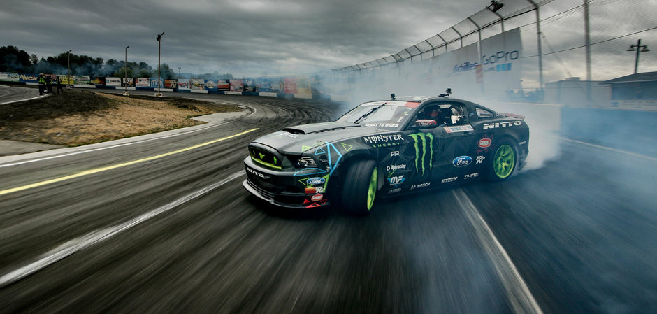 Interviu exclusiv cu Vaughn Gittin Jr, drifterul cu Ford Mustang