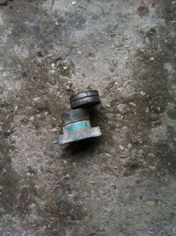 Intinzator cu rola Opel Vectra A [1988 - 1995] Sedan 1.6 MT (75 hp) (86_ 87_)