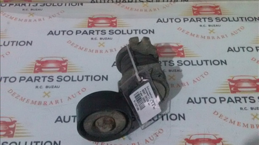 Intinzator curea accesorii 1.2 B 6V SEAT IBIZA 2005