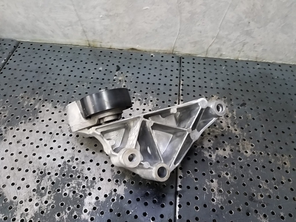 Intinzator curea accesorii 1.8 tdci ford focus 1 999609