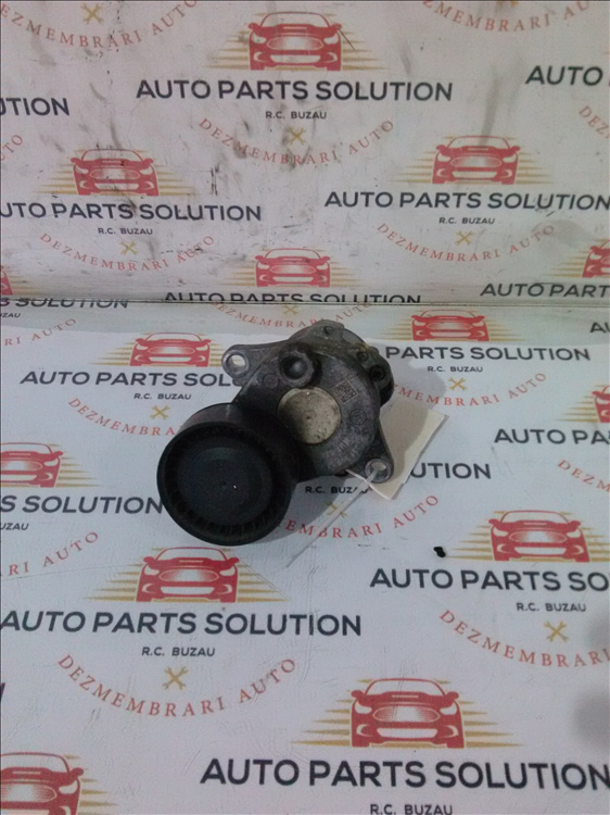 Intinzator curea accesorii 2.2 CDI MB C CLASS an fabr.2011