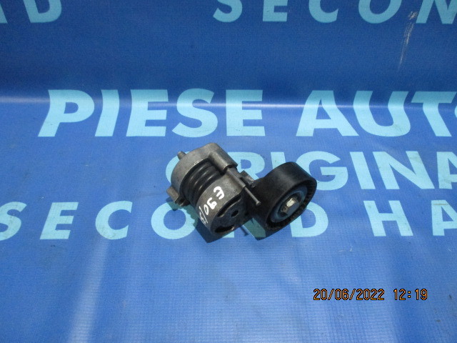 Intinzator curea BMW E90 318i