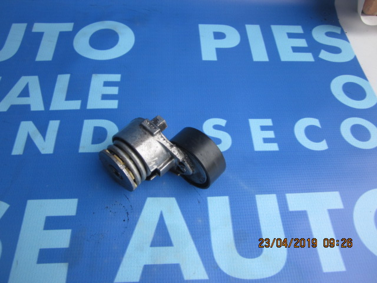 Intinzator curea Renault Scenic 1.5dci; 8200861569