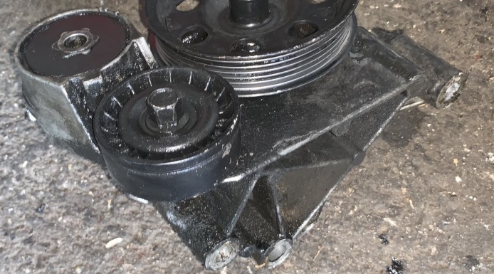 Intinzator curea transmisie Ford Focus [1998 - 2004] wagon 5-usi 1.8 Tddi MT (90 hp) (DAW DBW) C9DA