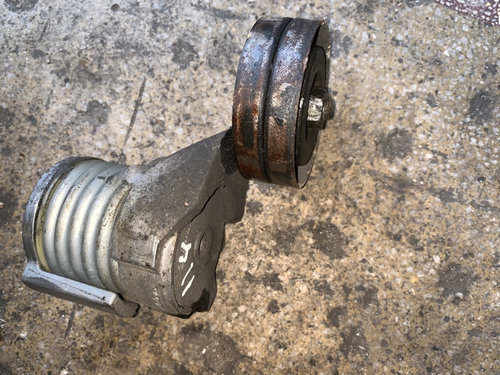 Intinzator curea transmisie Skoda Octavia [1996 - 2000] Liftback 5-usi 1.6 MT (75 hp) (1U2) 8V