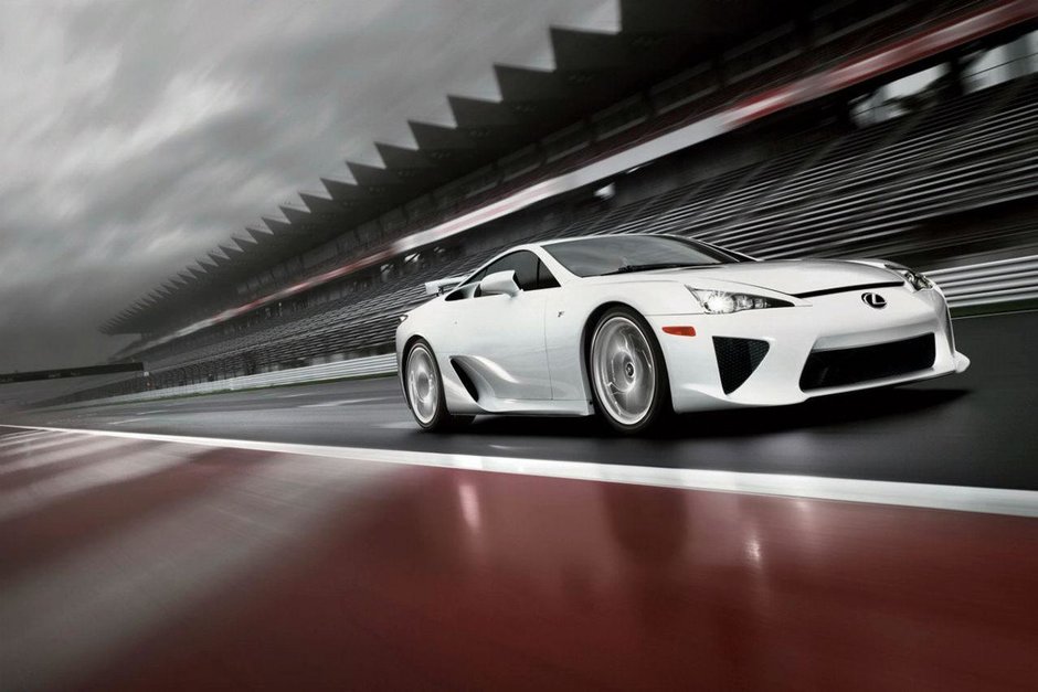 Intreaga productie a modelului Lexus LFA a fost aproape vanduta