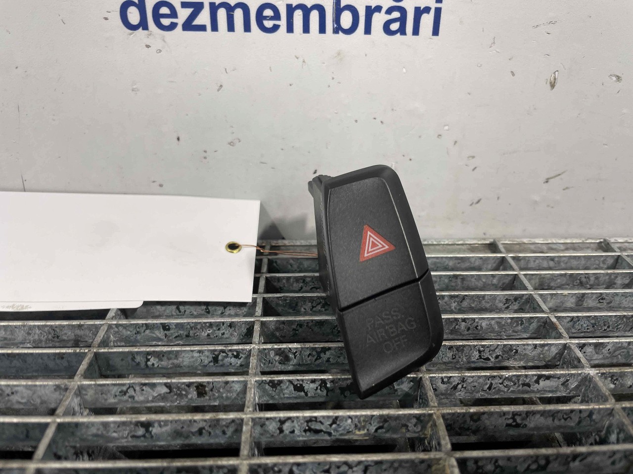 INTRERUPATOR AVARIE AUDI A4 A4 - - (2007 2011)