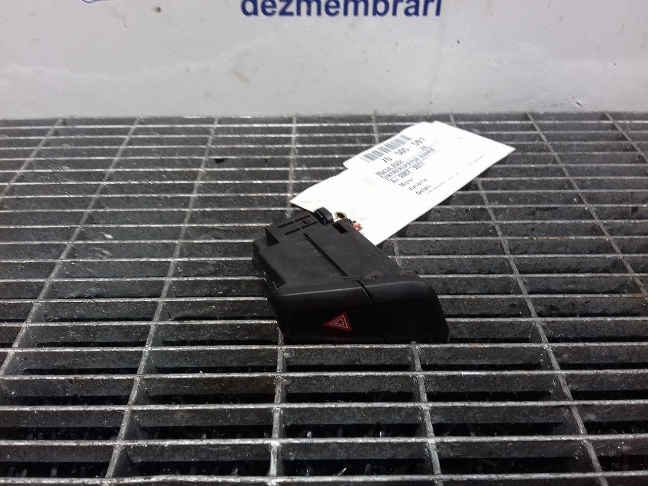 INTRERUPATOR AVARIE AUDI A4 A4 - - (2007 2011)