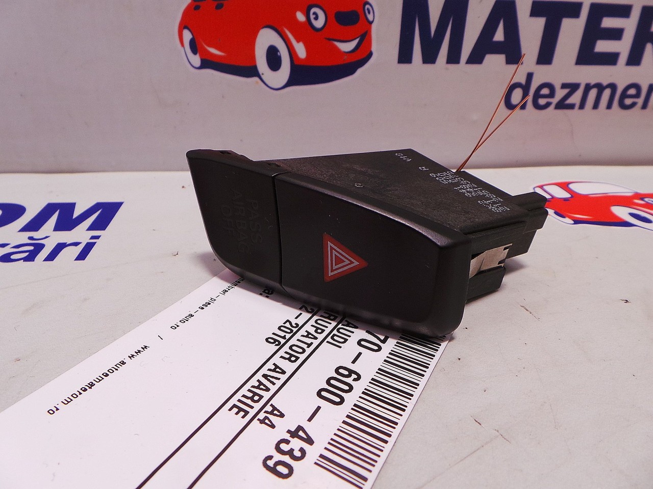 INTRERUPATOR AVARIE AUDI A4 A4 - - (2012 2015)