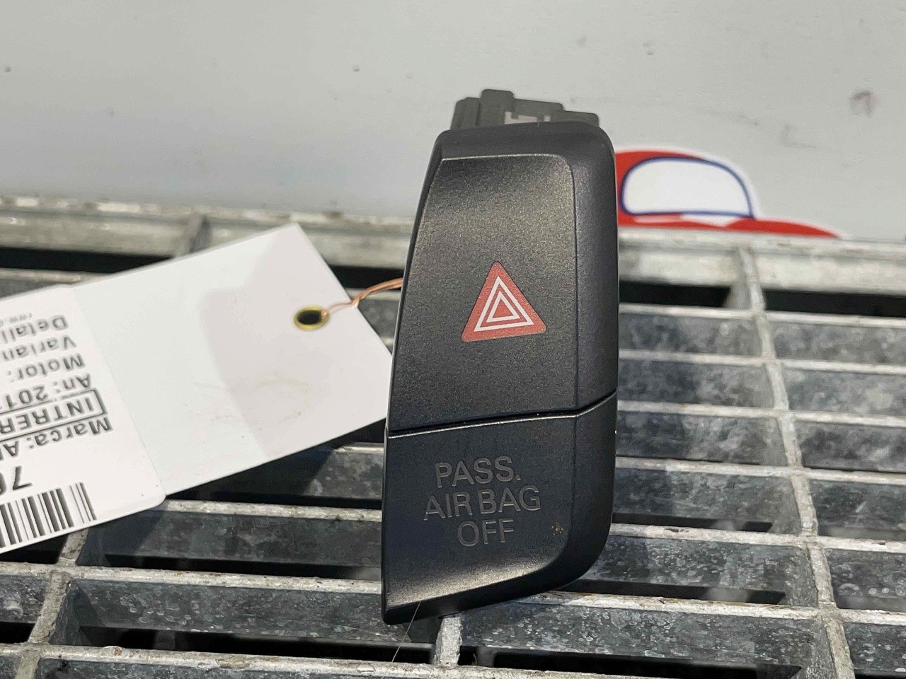 INTRERUPATOR AVARIE AUDI A5 A5 - - (2011 2016)
