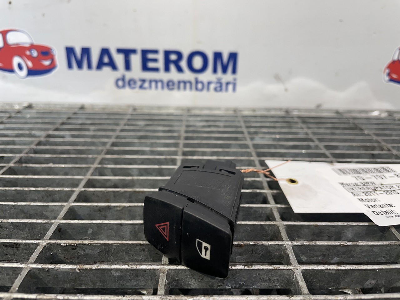 INTRERUPATOR AVARIE BMW SERIA 1 F20 SERIA 1 F20 - - (2011 2015)