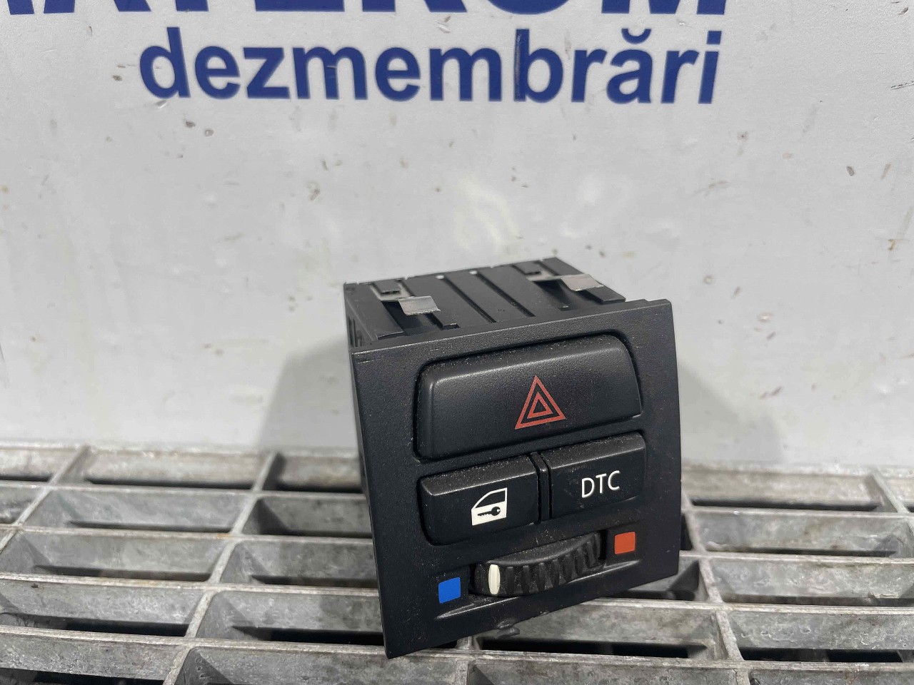 INTRERUPATOR AVARIE BMW SERIA 3 E 92 - - (2007 2010)