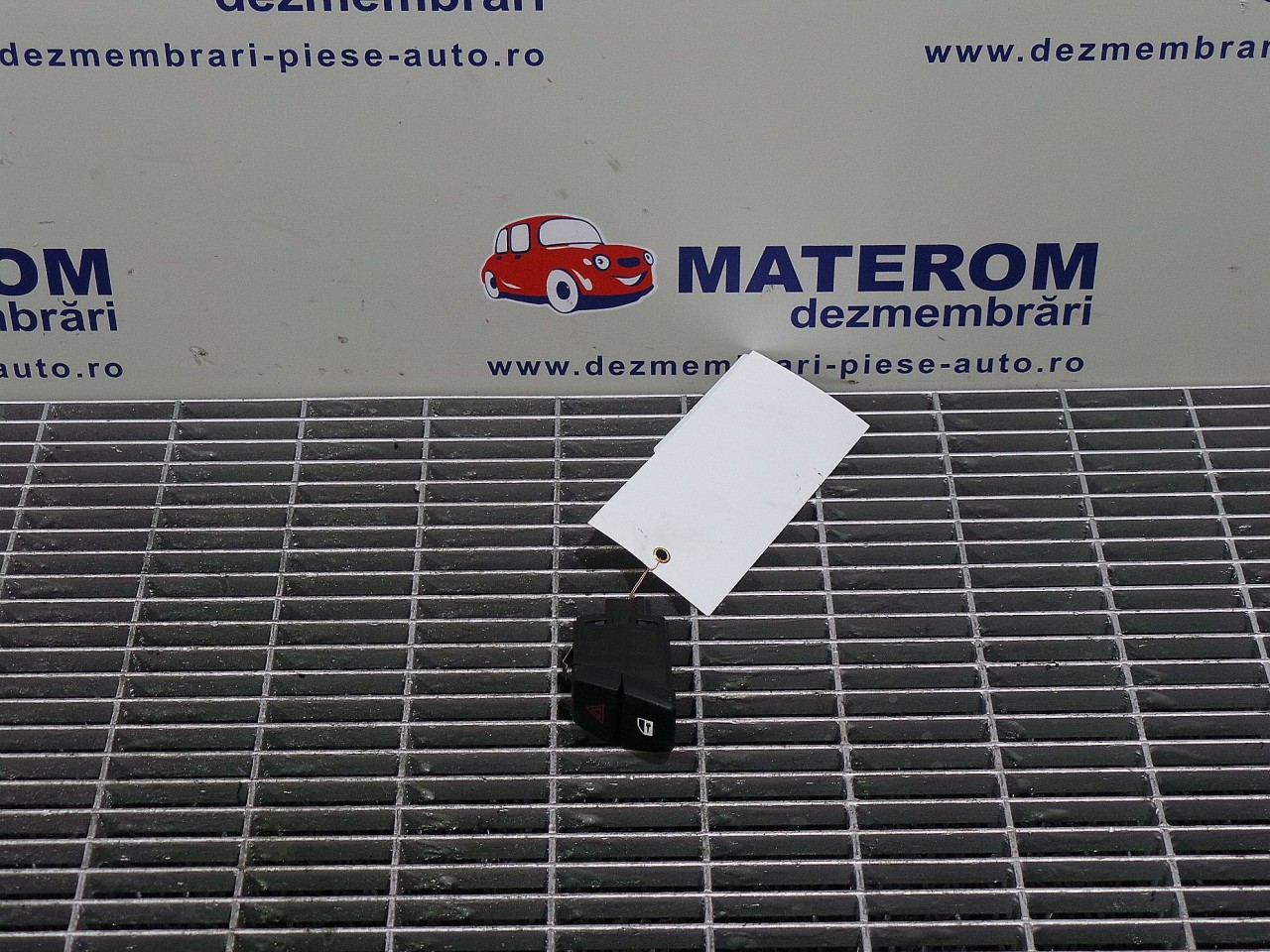 INTRERUPATOR AVARIE BMW SERIA 5 F 10 - - (2010 2017)