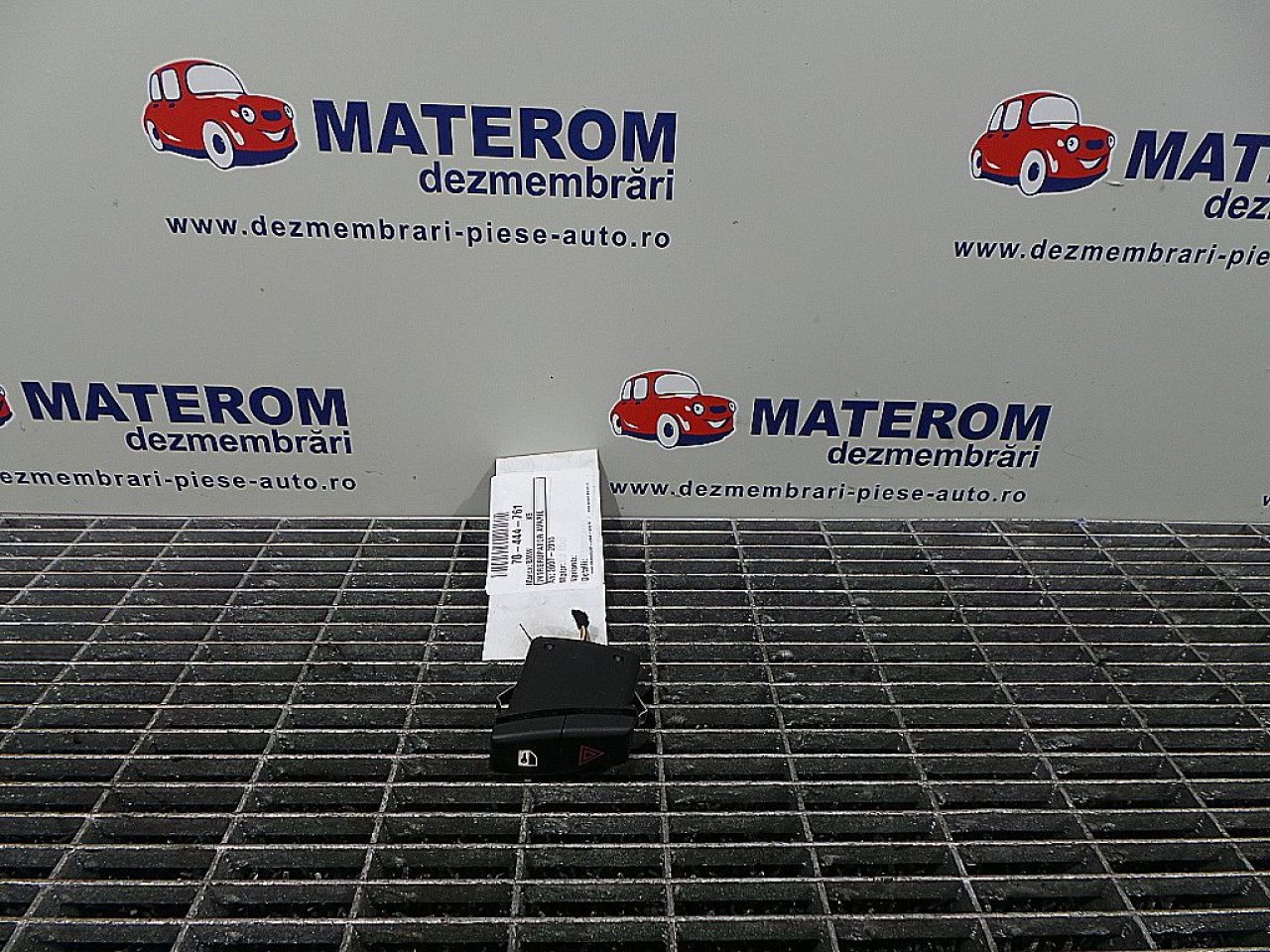 INTRERUPATOR AVARIE BMW X5 - - (2007 2013)