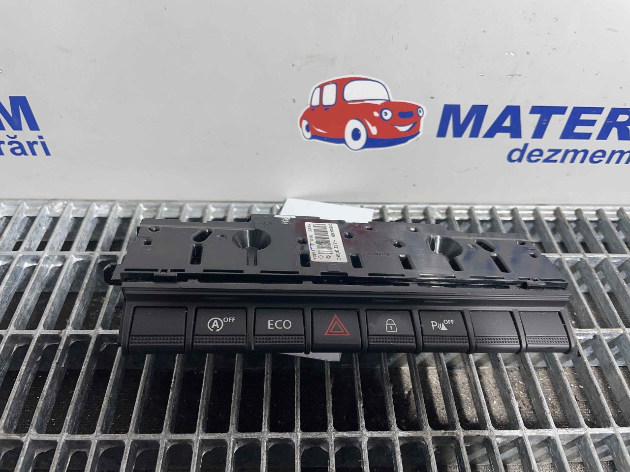 INTRERUPATOR AVARIE DACIA DUSTER DUSTER - - (2019 2022)