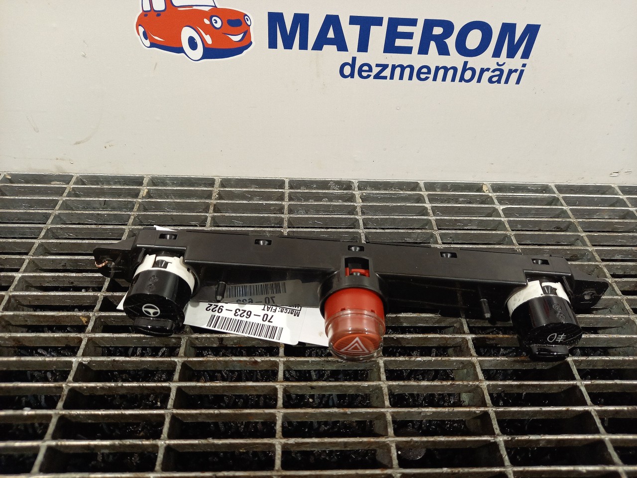 INTRERUPATOR AVARIE FIAT 500 500 - - (2007 2015)