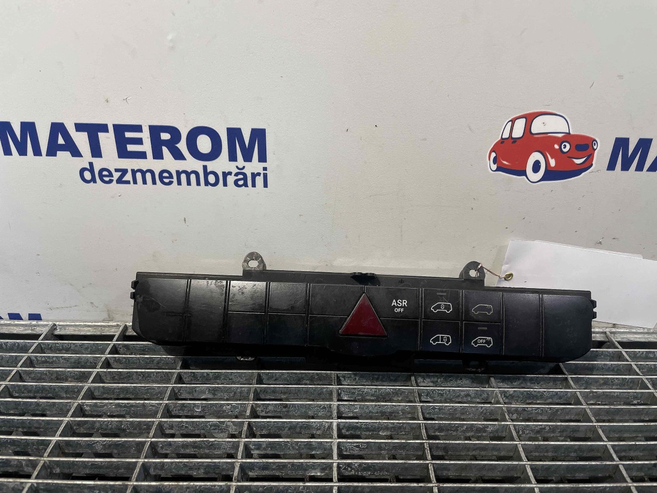 INTRERUPATOR AVARIE MERCEDES VITO VITO - - (2010 2014)