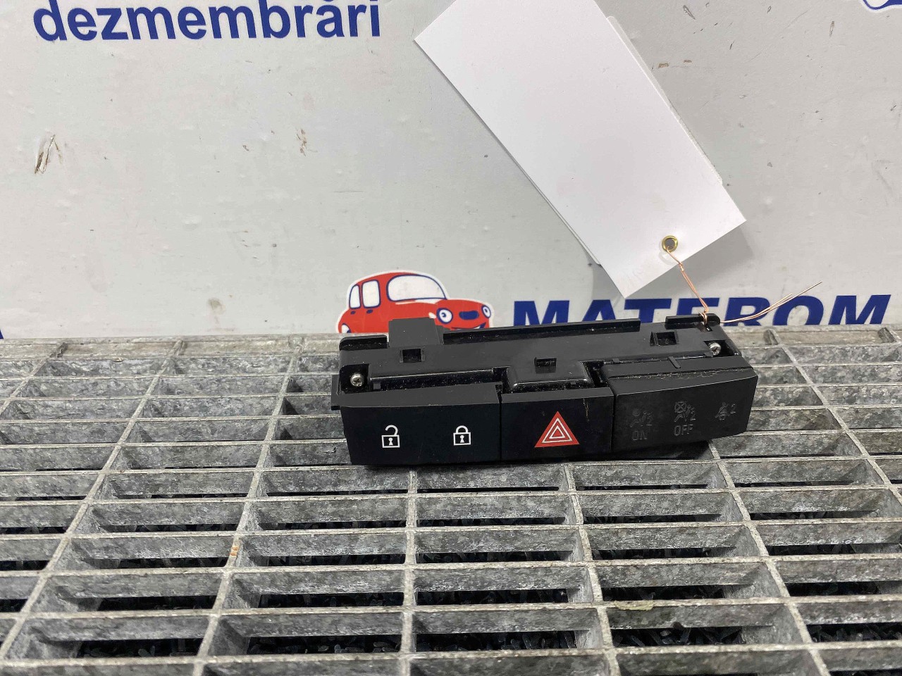 INTRERUPATOR AVARIE OPEL ASTRA J ASTRA J - - (2012 2015)