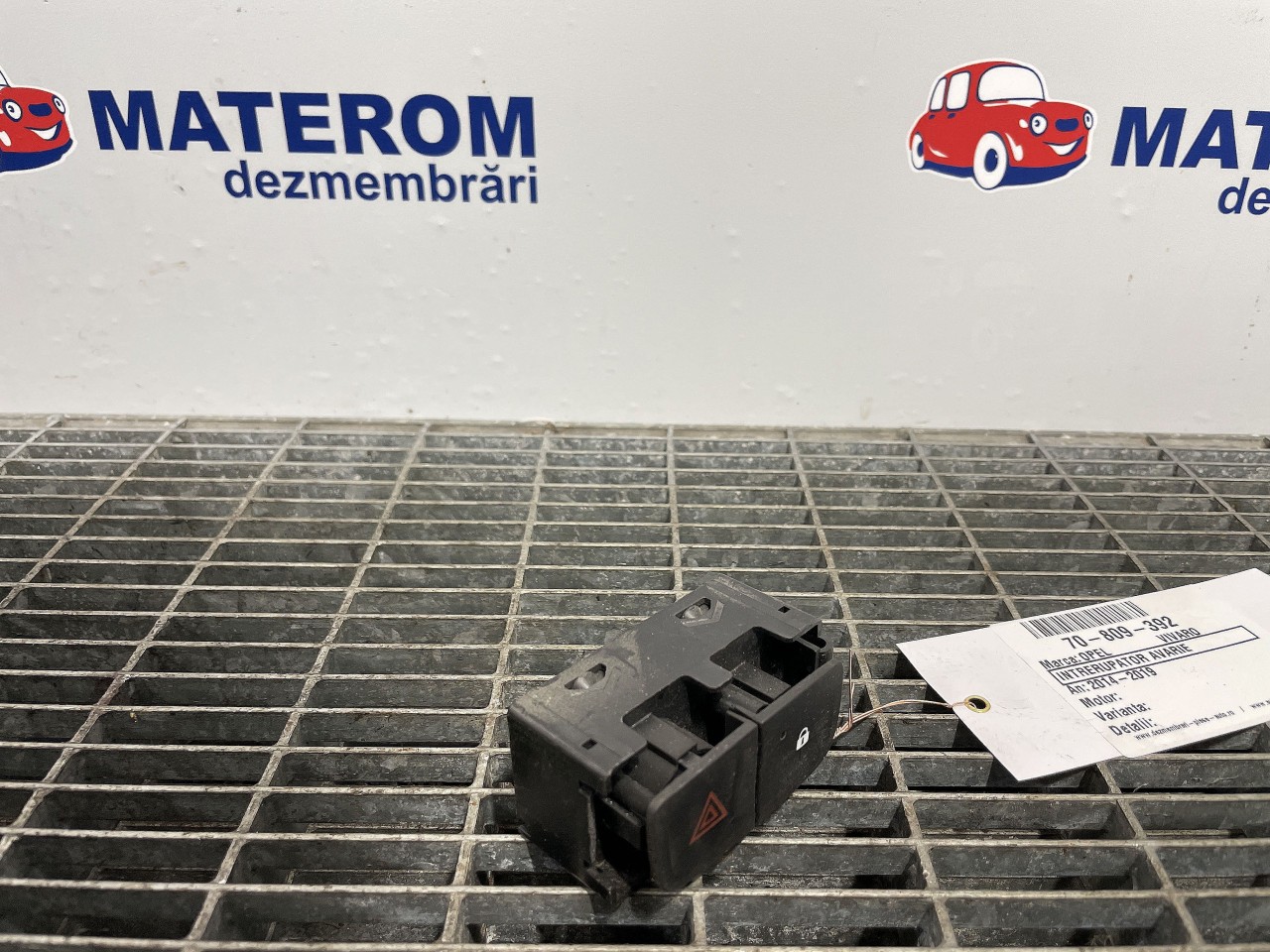 INTRERUPATOR AVARIE OPEL VIVARO - - (2014 2019)