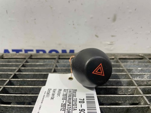 INTRERUPATOR AVARIE TOYOTA RAV4 - - (2010 2012)