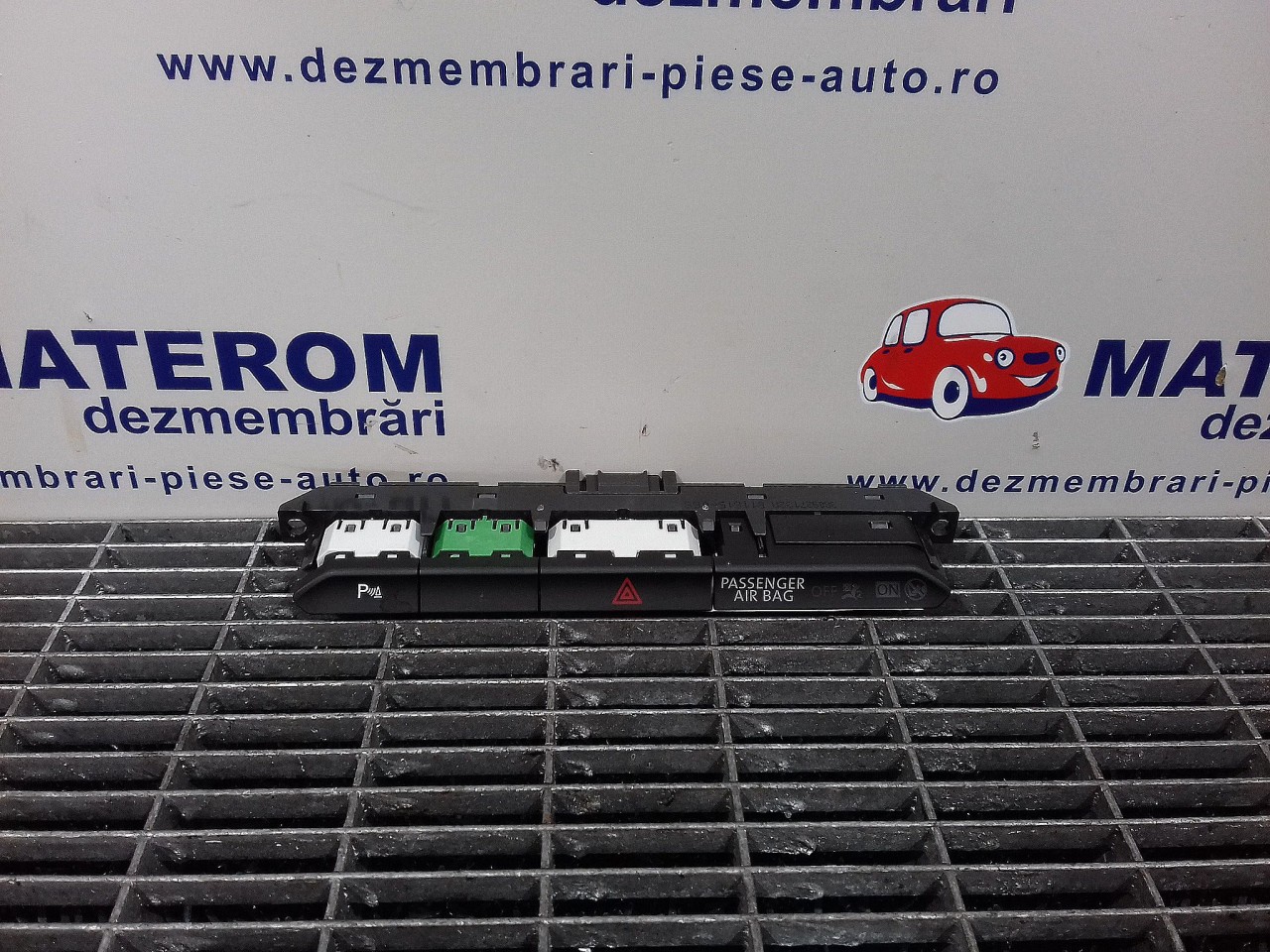 INTRERUPATOR AVARIE VW PASSAT PASSAT - - (2014 2019)