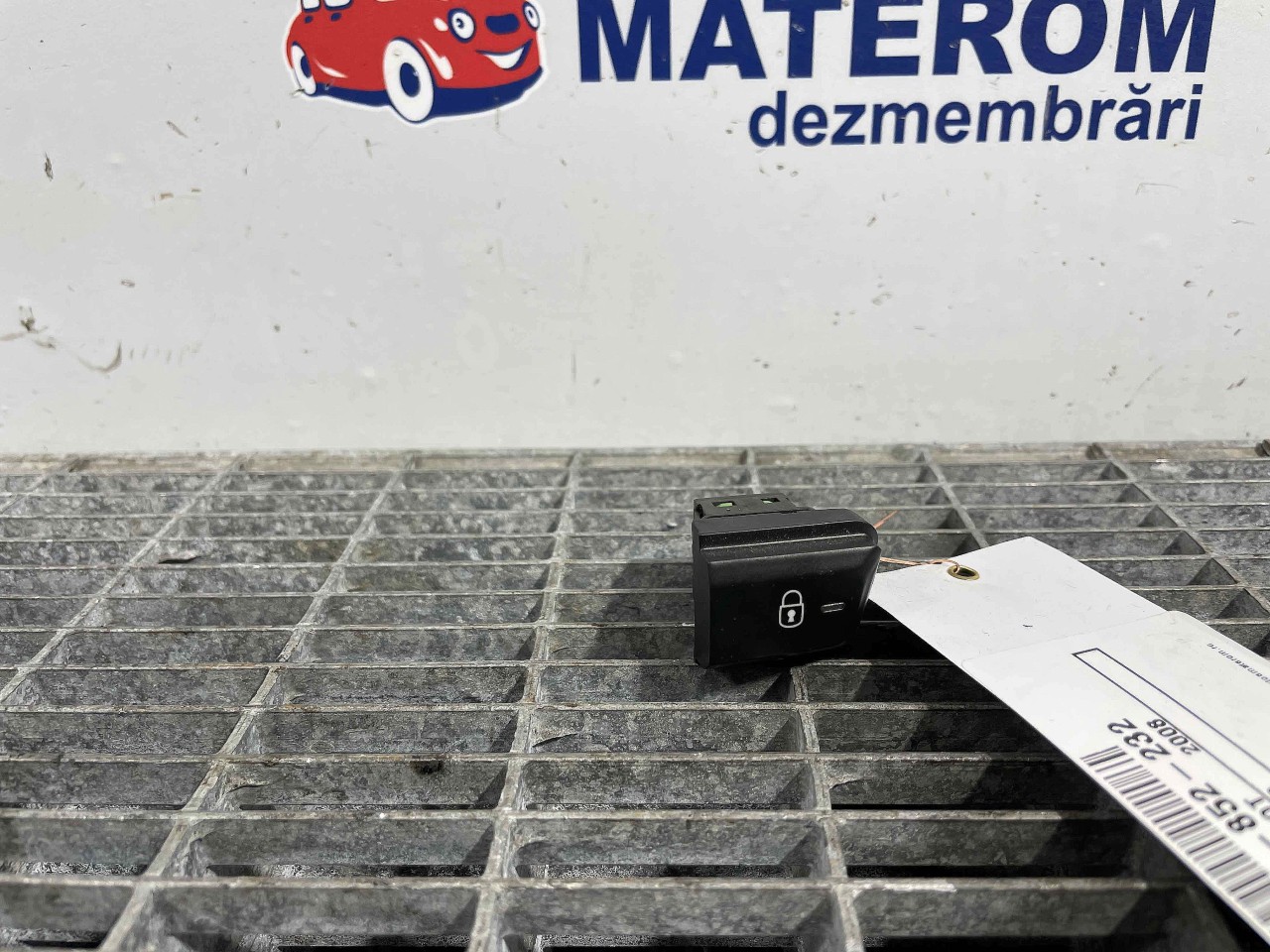 INTRERUPATOR BLOCARE USI PEUGEOT 2008 - - (2013 2018)
