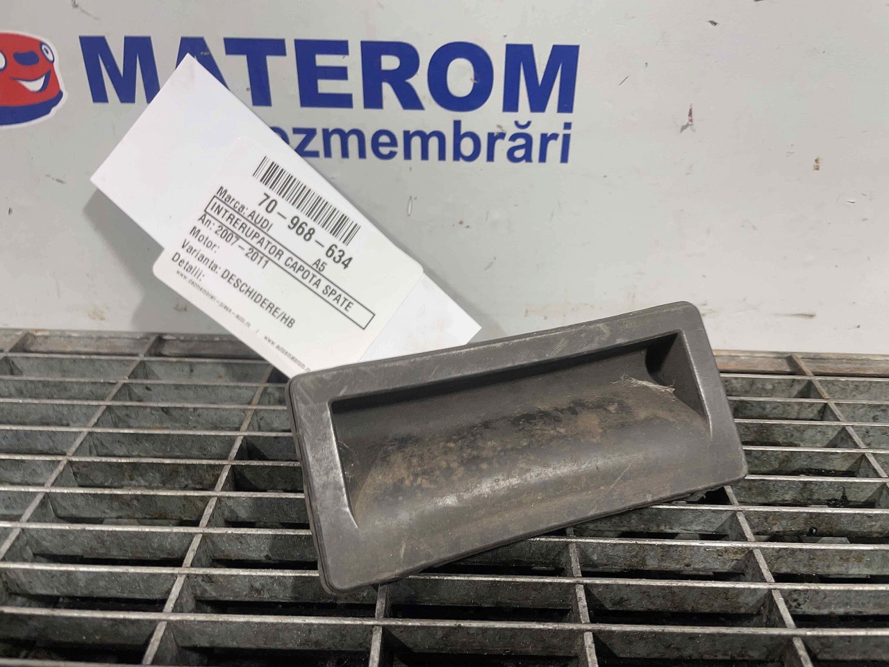 INTRERUPATOR CAPOTA SPATE AUDI A5 - - (2007 2011)