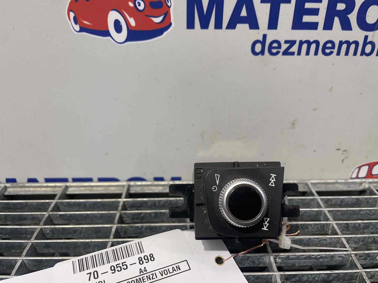 INTRERUPATOR COMENZI VOLAN AUDI A4 - - (2015 2018)