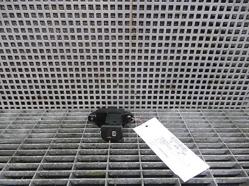INTRERUPATOR FRANA DE MANA AUDI A6 - - (2004 2009)