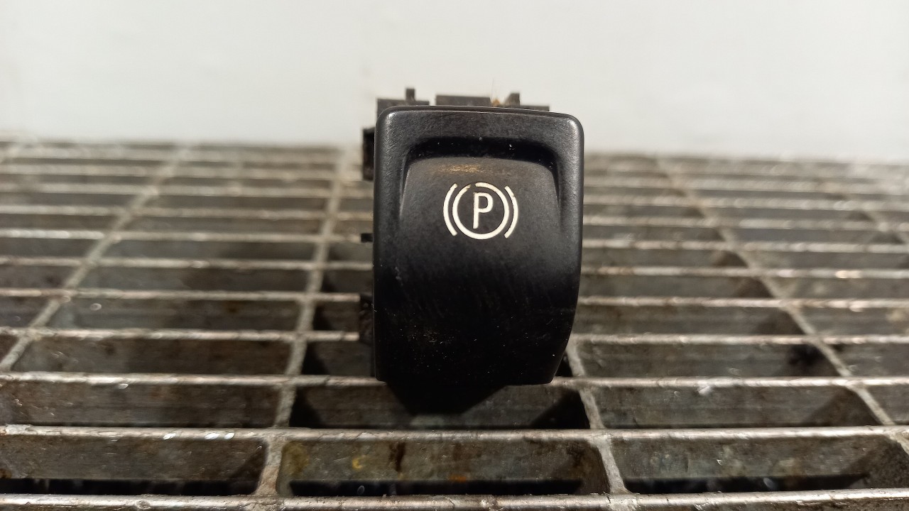 INTRERUPATOR FRANA DE MANA OPEL ASTRA J 