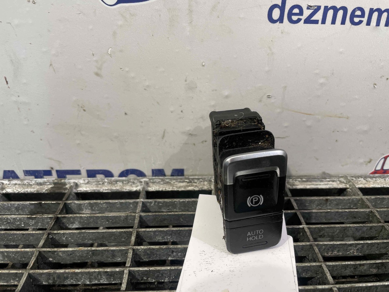 INTRERUPATOR FRANA DE MANA VW TOUAREG - - (2010 2018)