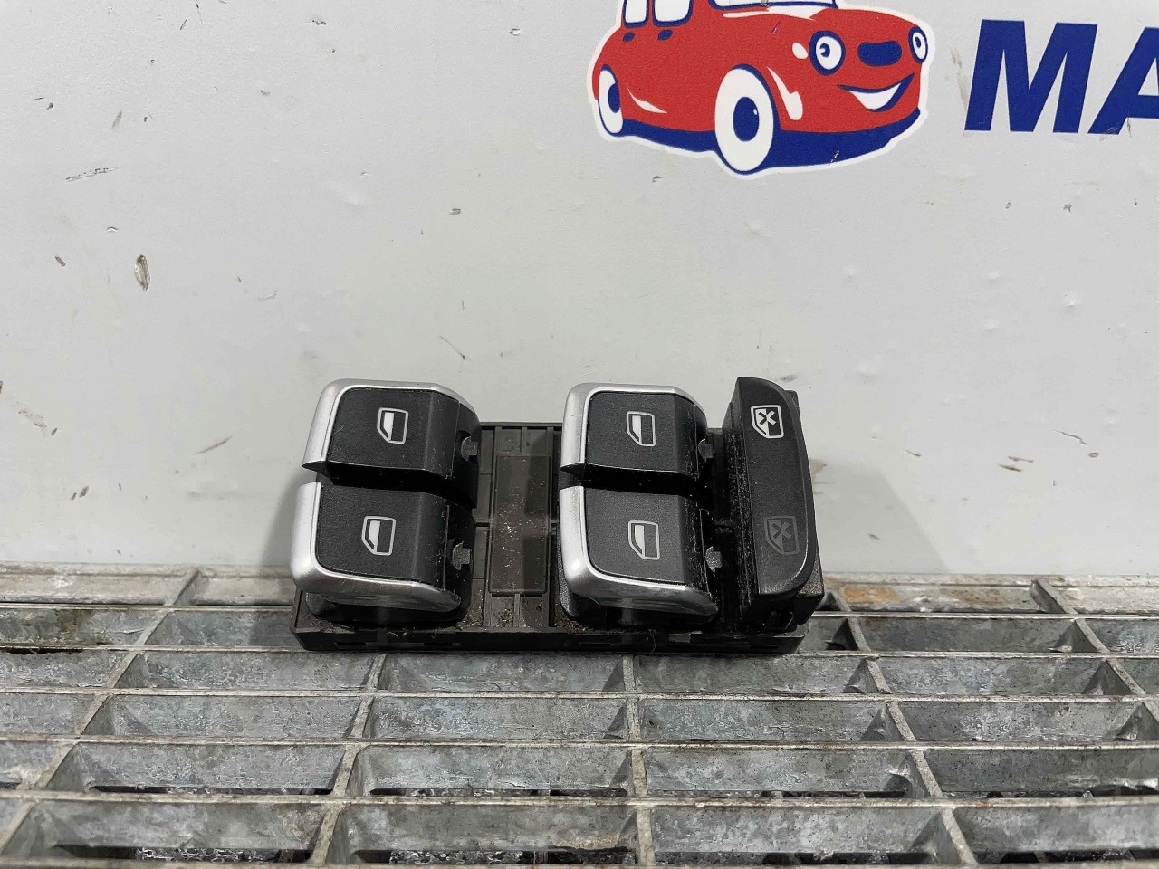 INTRERUPATOR GEAMURI AUDI A4 A4 - - (2012 2015)