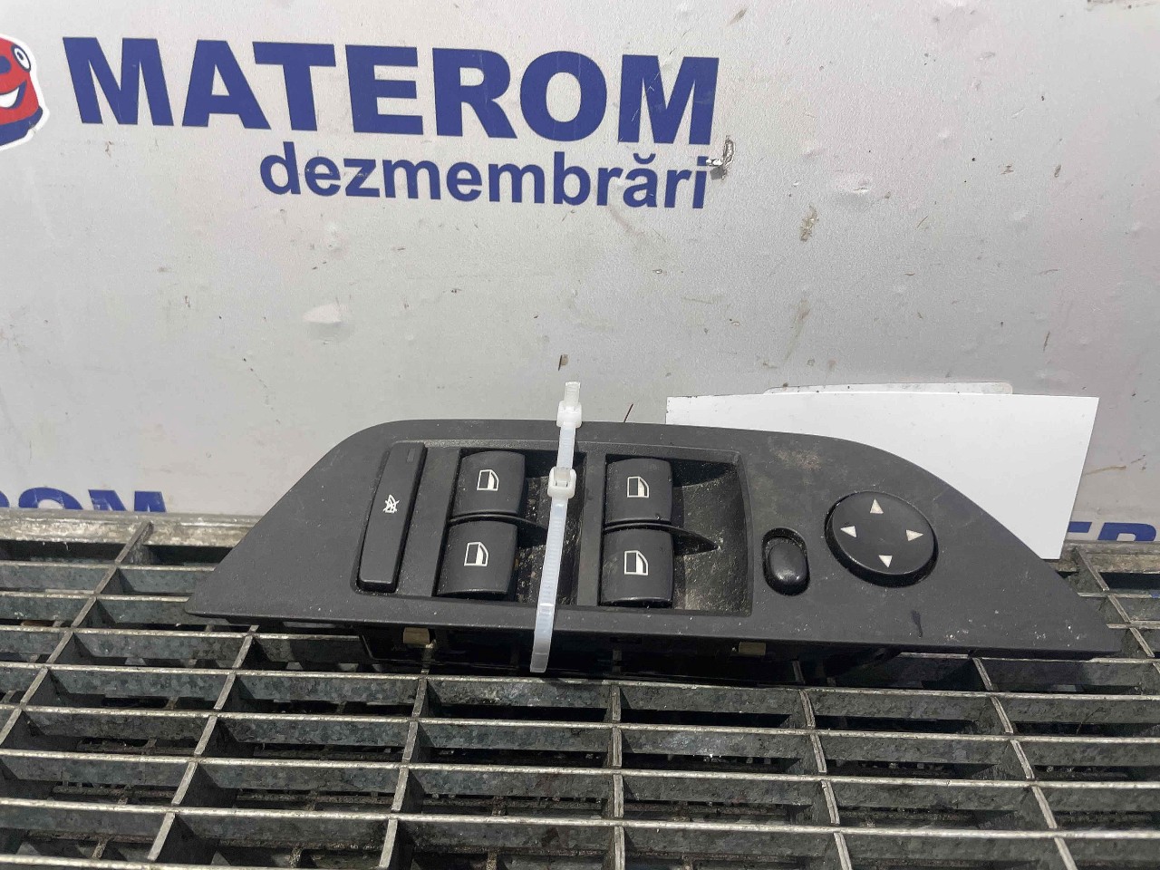 INTRERUPATOR GEAMURI BMW X1 - - (2009 2015)