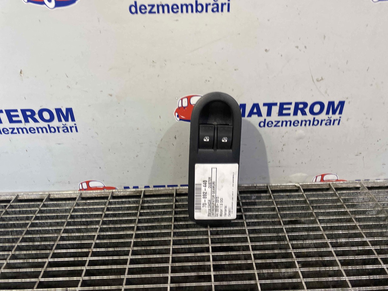INTRERUPATOR GEAMURI DACIA DUSTER 1.5 DCI - (2010 2013)